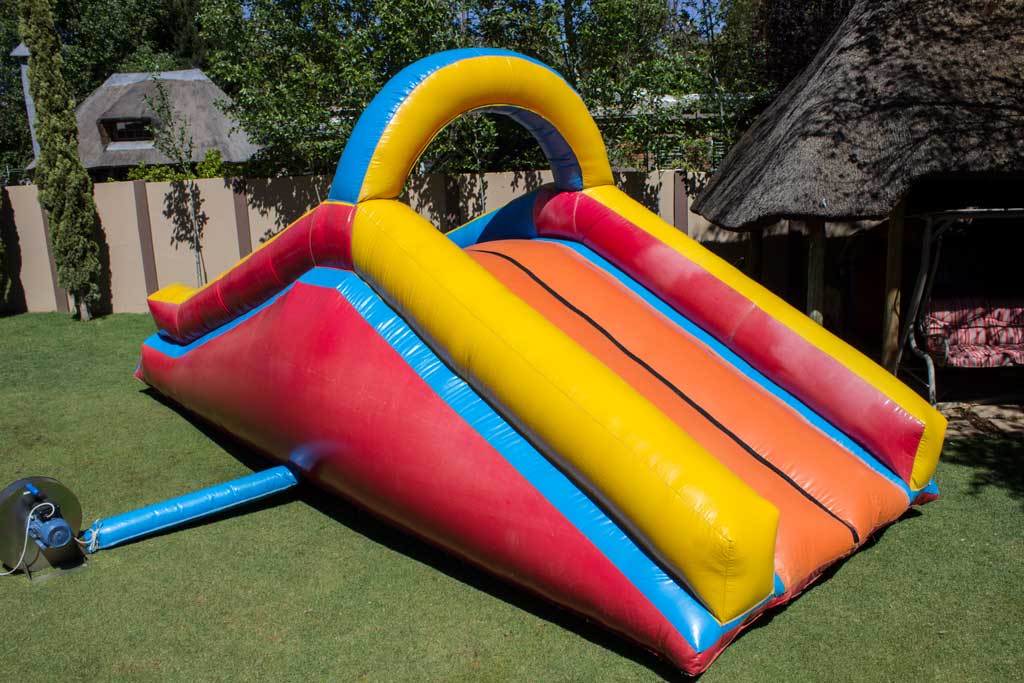 TriangleSlide Bloemfontein Jumping Castles Rinas Jumping Castles