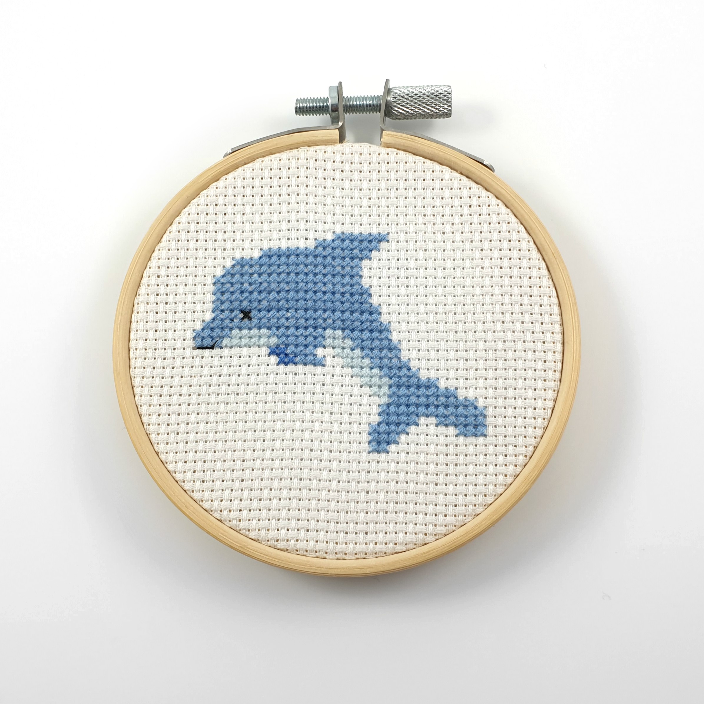 Dolphin cross stitch pdf pattern
