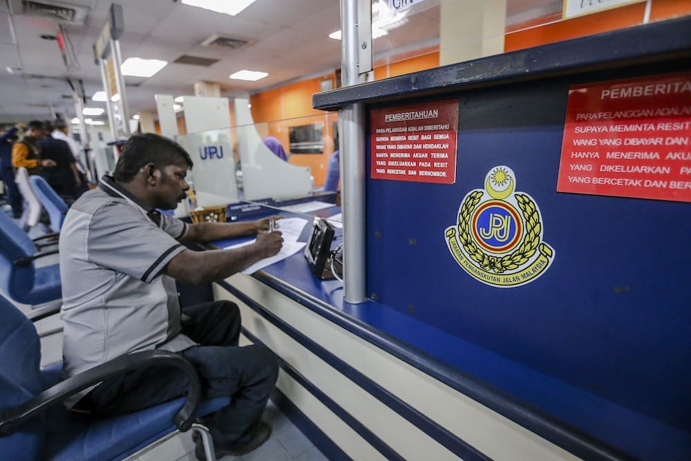 JPJ All Licences Must Be Renewed By 30 September 2021, No