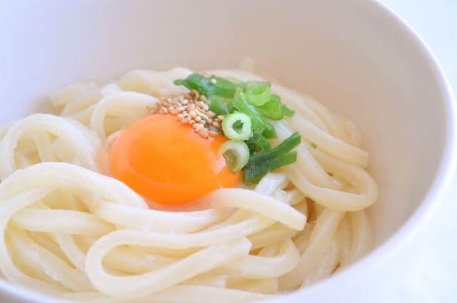 【家事ヤロウ】だし味噌釜玉うどんの作り方｜冷凍うどんアレンジレシピ 凛とした暮らし〜凛々と〜