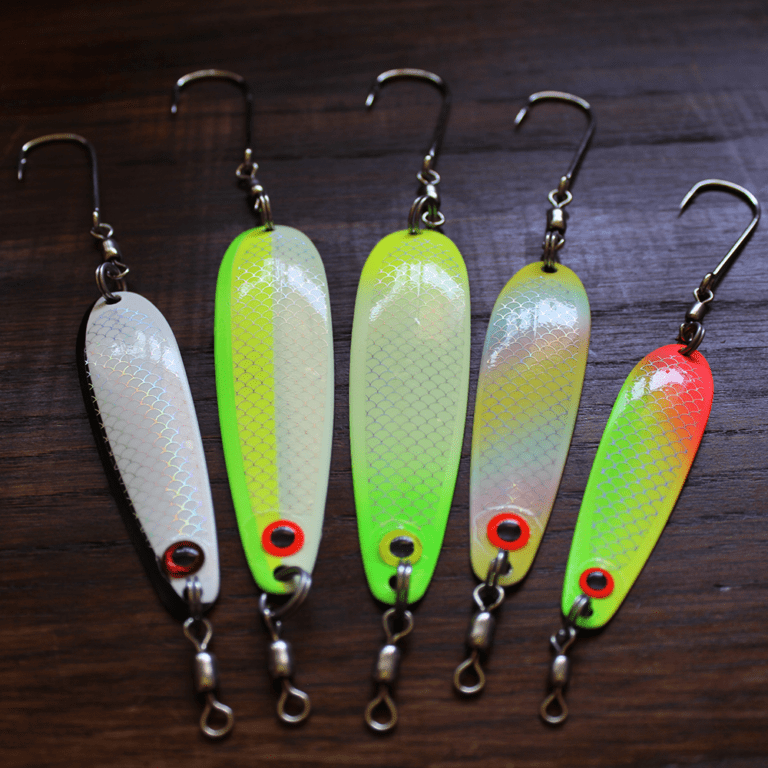 12 Great Lures for Chinook Salmon Fishing in Puget Sound