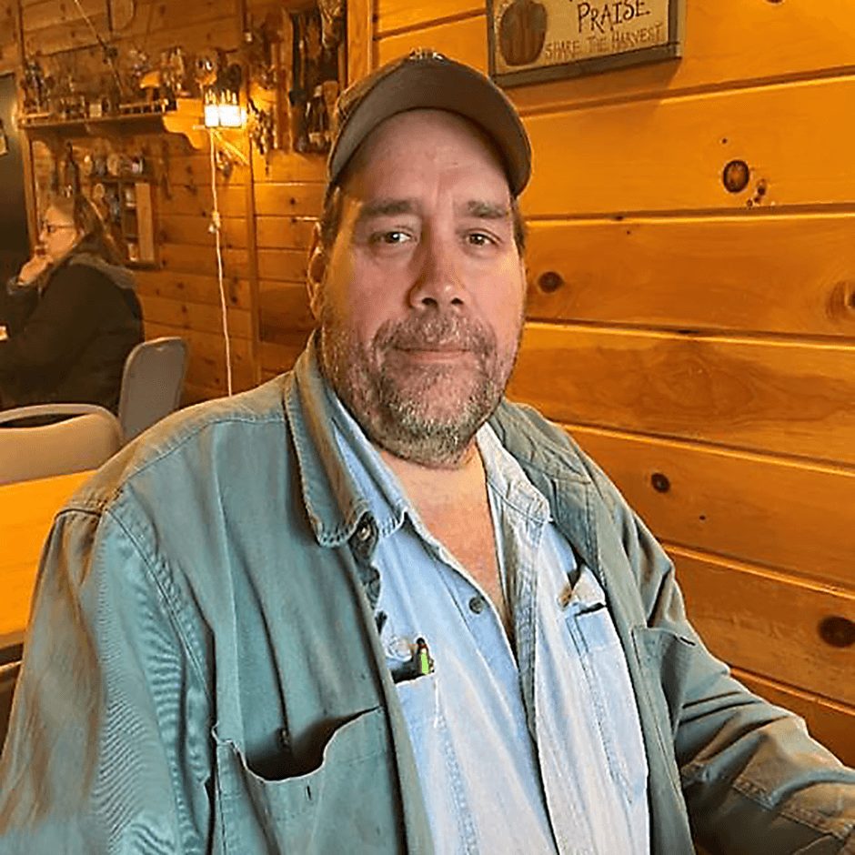 Duluth's Minnesota Employment Center team helps Bill Kelch reach