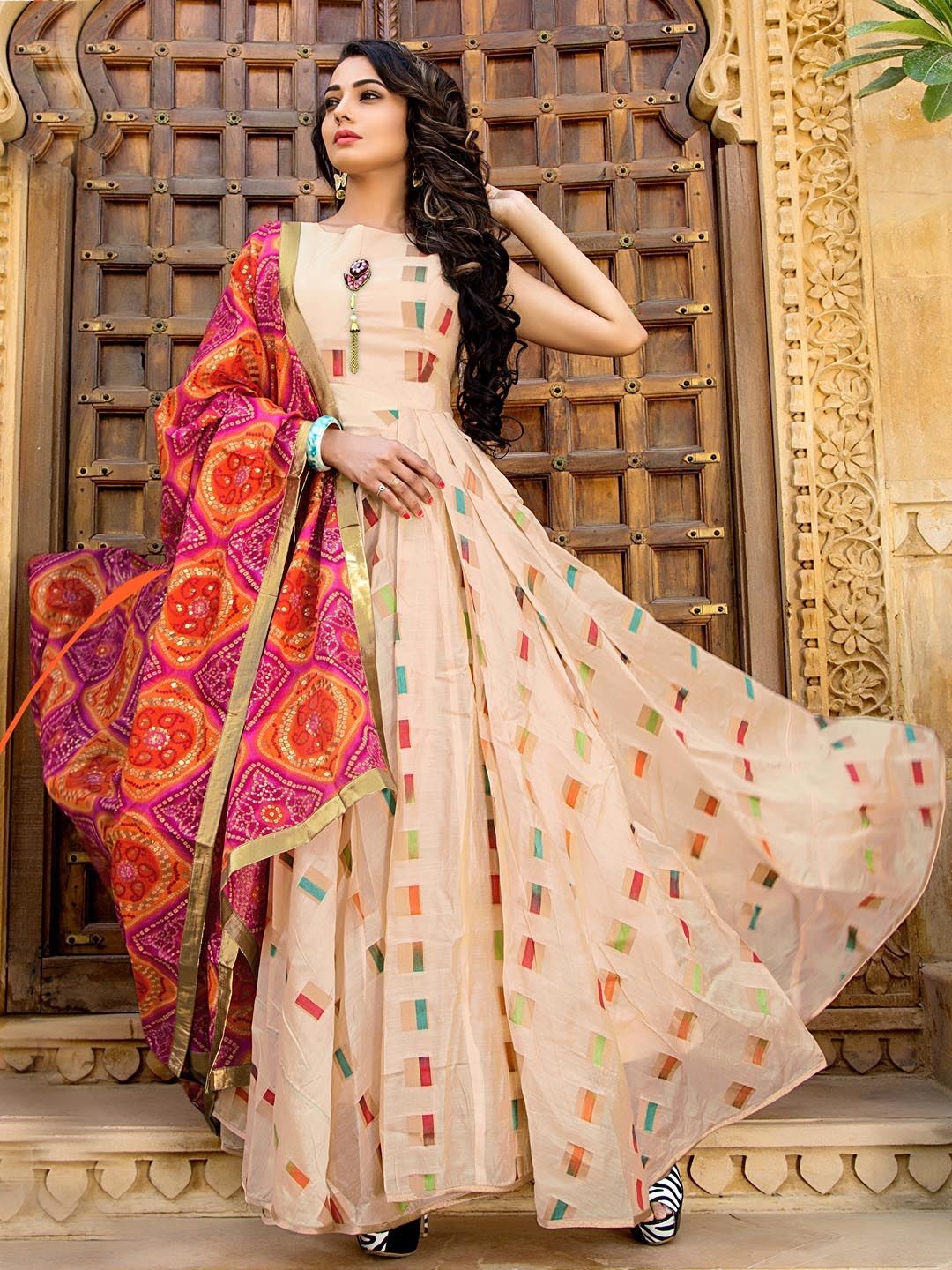 Simple and Heavy Anarkali Churidar Models 2021 Rise and Beam