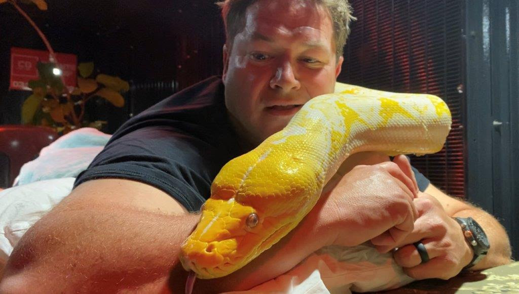 PICS Dingo Dinkelman shares highlights of spending five nights with