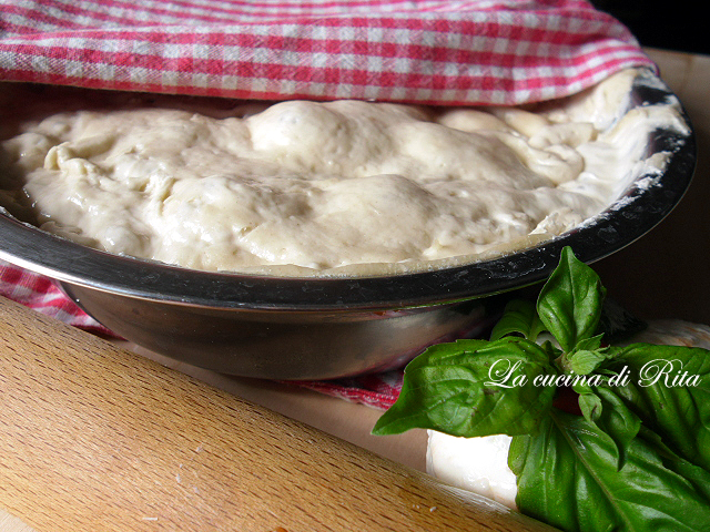 Impasto Pizza Meglio Acqua O Latte