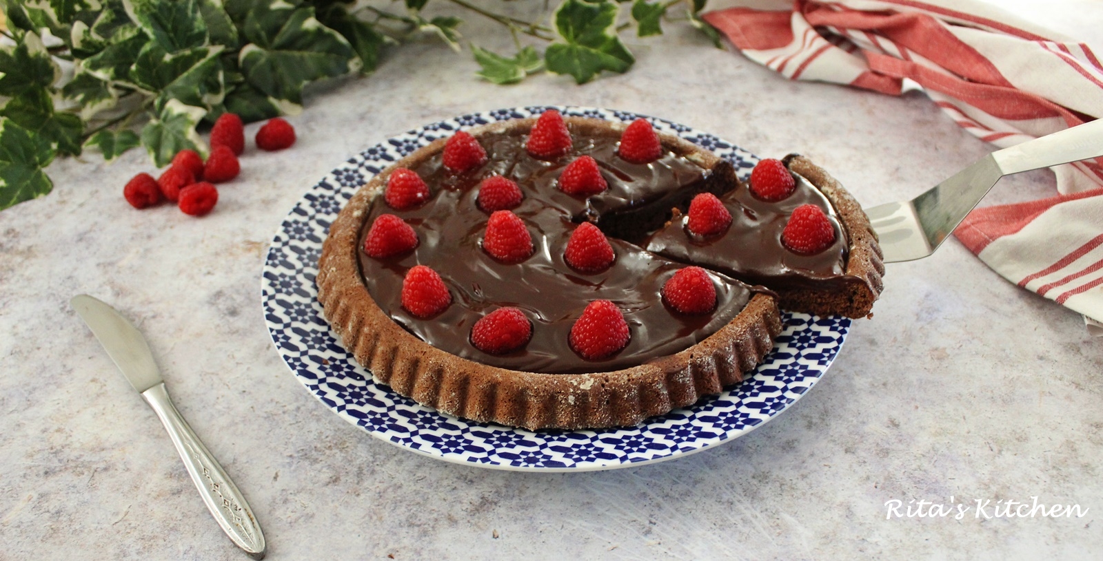 Crostata Morbida Al Cioccolato E Lamponi Rita S Kitchen