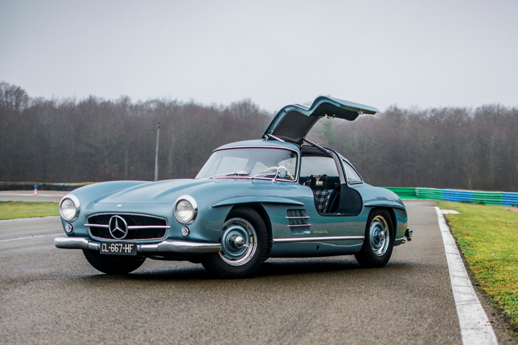1954 Mercedes-Benz 300 SL Gullwing - The Big Picture