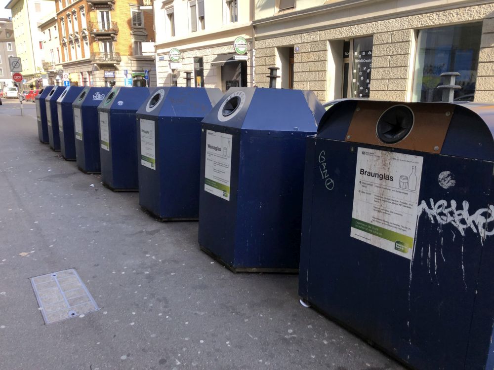 More garbage in Zürich Ken Ritley