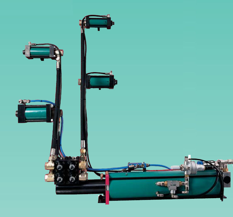 Hydropneumatic cylinder / doubleacting / with remote intensifier