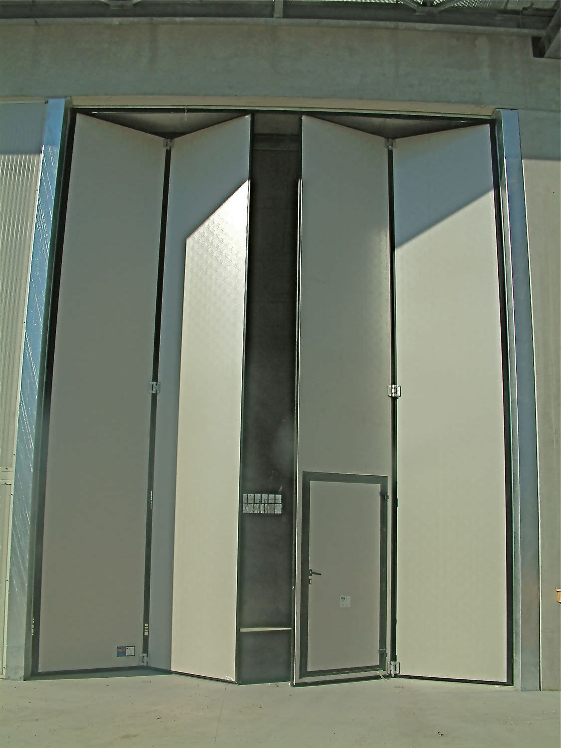 Folding door / hangar / industrial / large RITM Industry