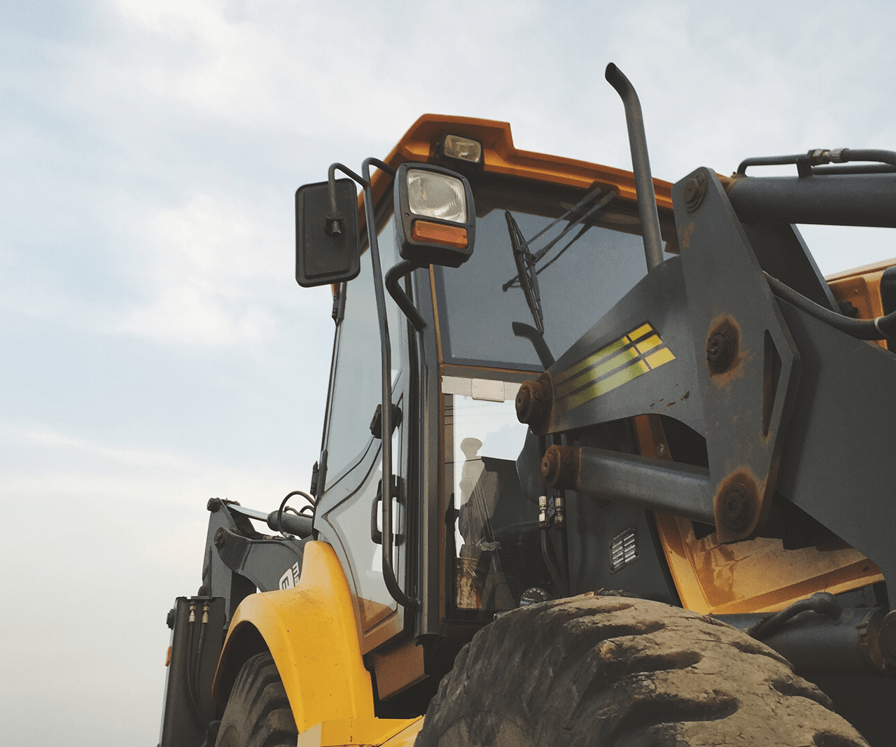 RI Truck & Offroad Equipment Rental