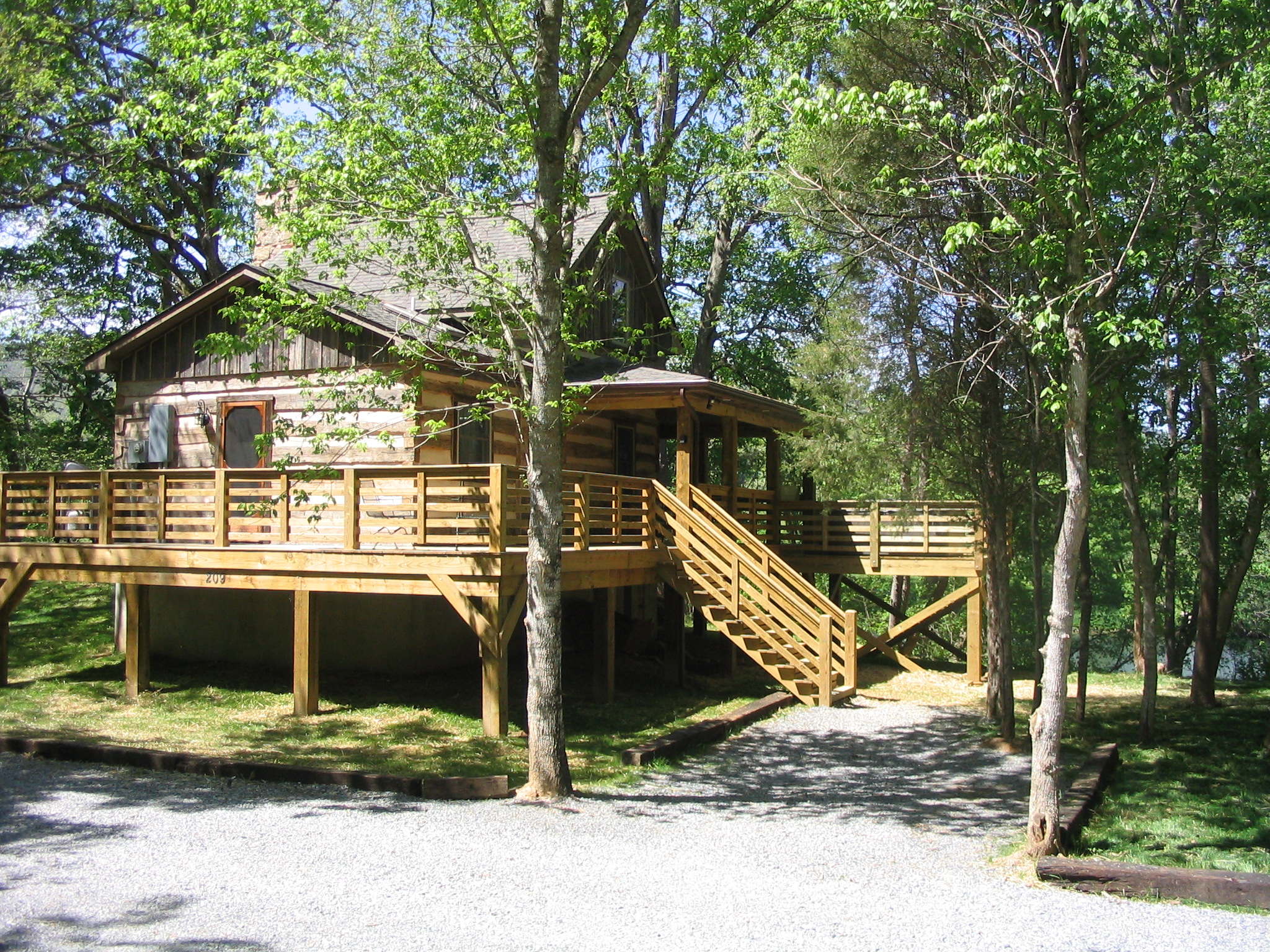 Shenandoah Riverfront Cabin Rentals Hot Tubs and Views