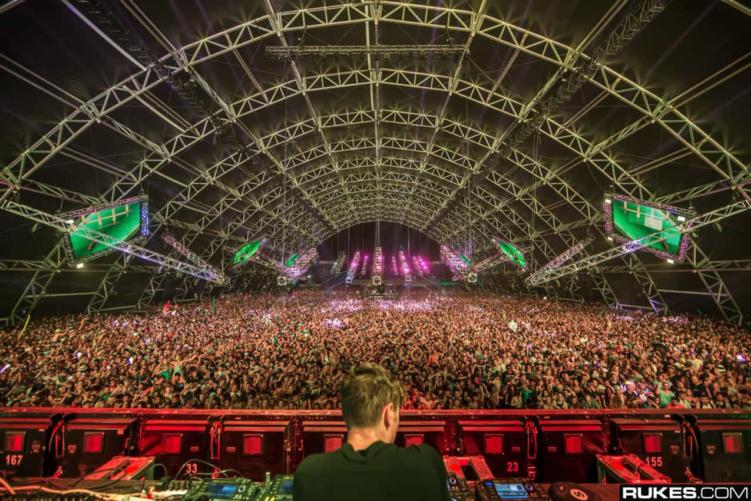 Coachella Day 1 is Here Tune into the Full 8 Hour Live Stream Now