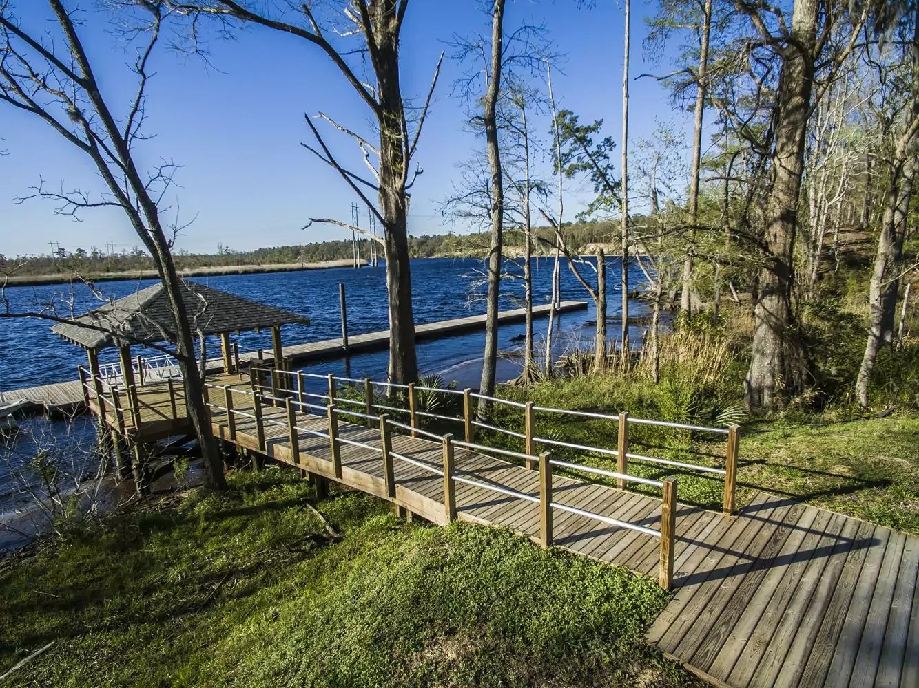 River Bluffs Gallery River Bluffs Living