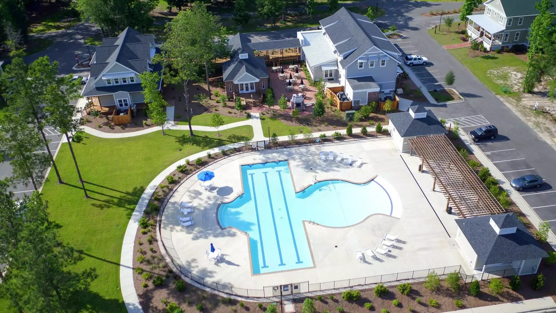 Explore The Community River Bluffs Living