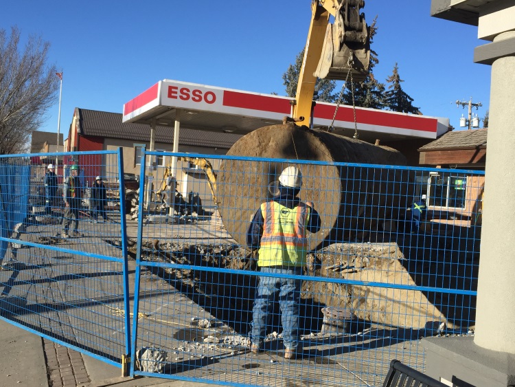 GAS STATION UNDER CONSTRUCTION River Brokers