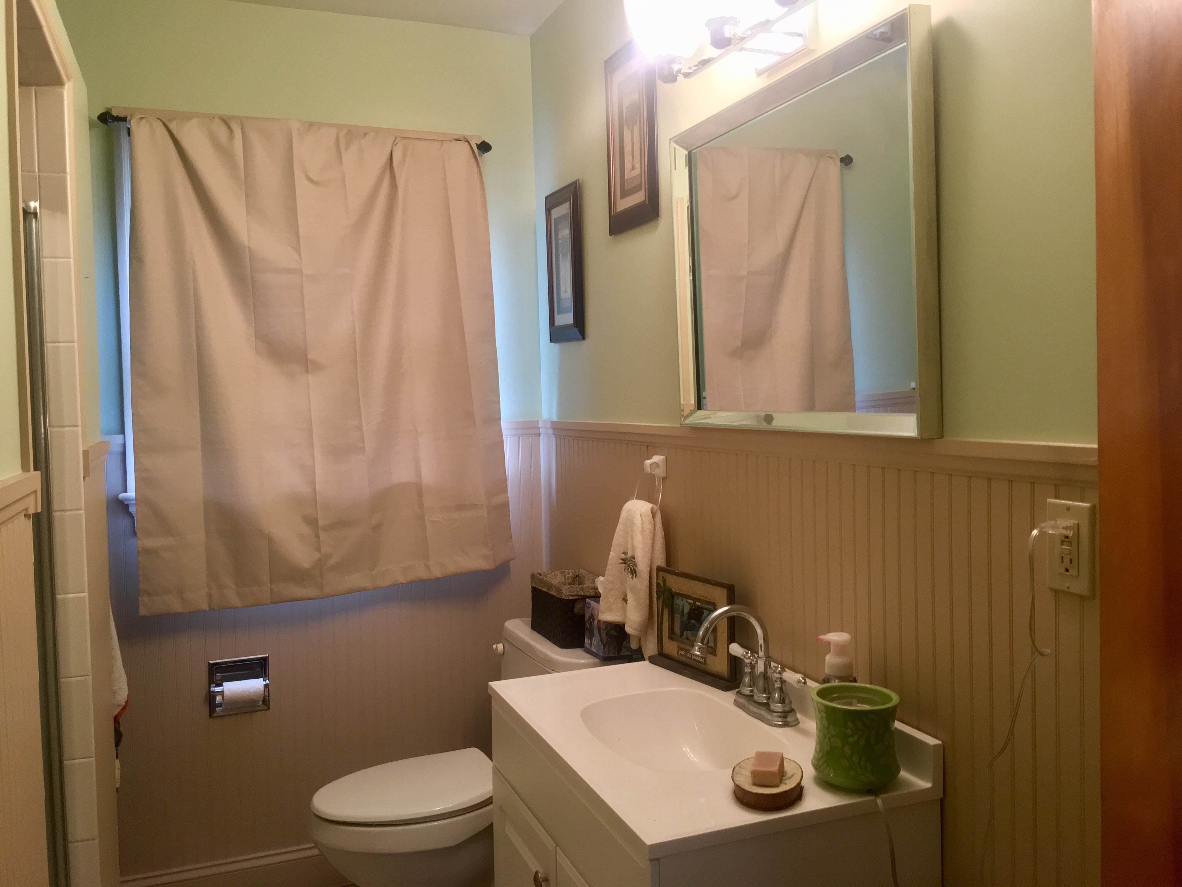 Hall Bathroom Light Fixture Update * River City Belle