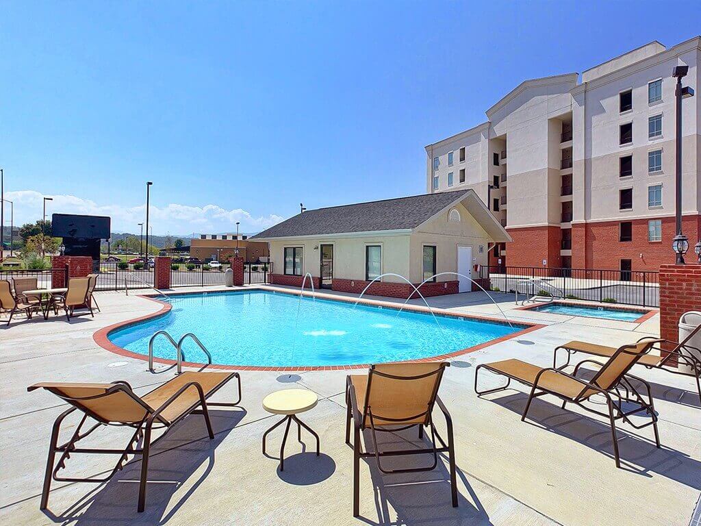 24gallery River Crossing Condos