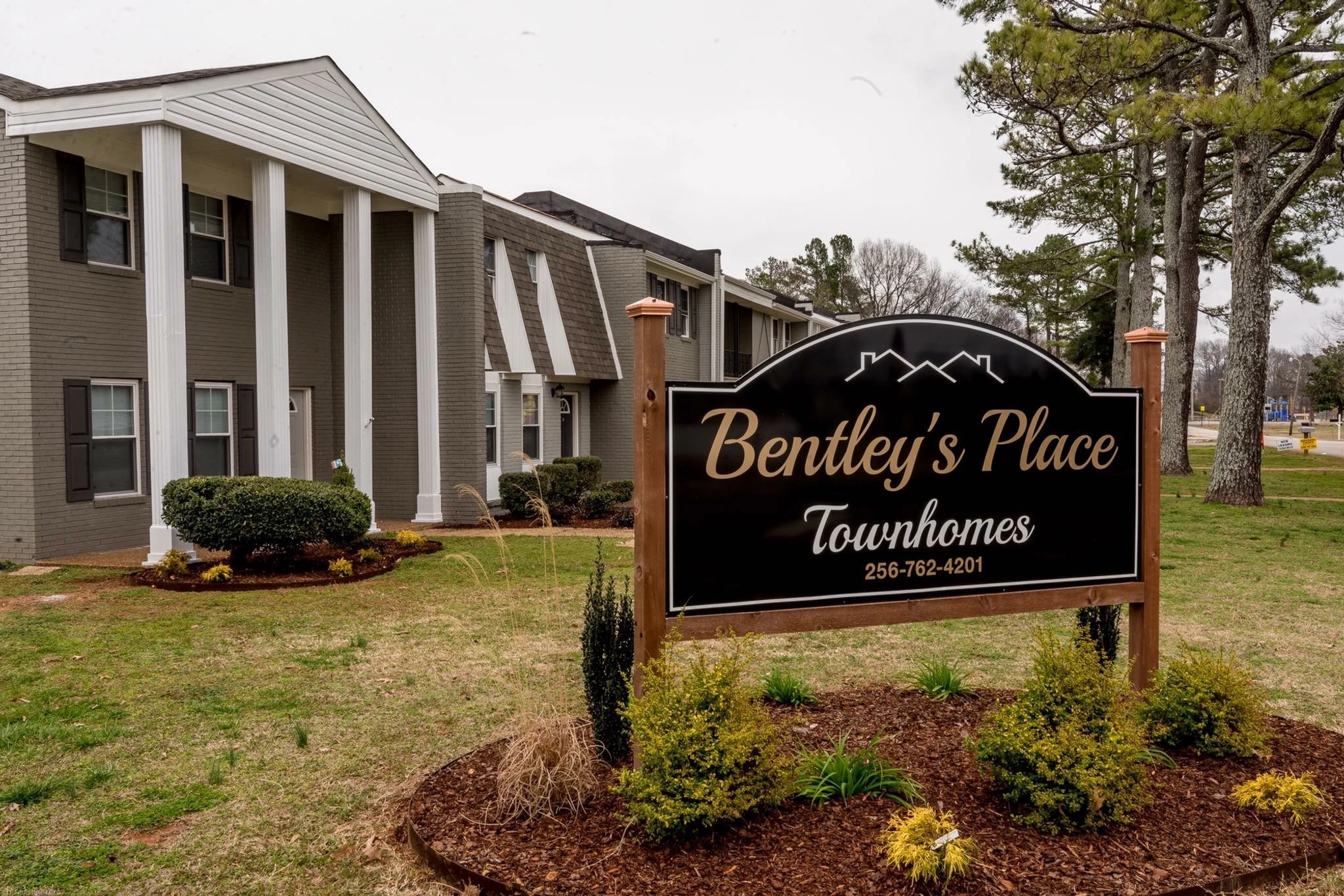 Bentley’s Place Townhomes River Cross Properties