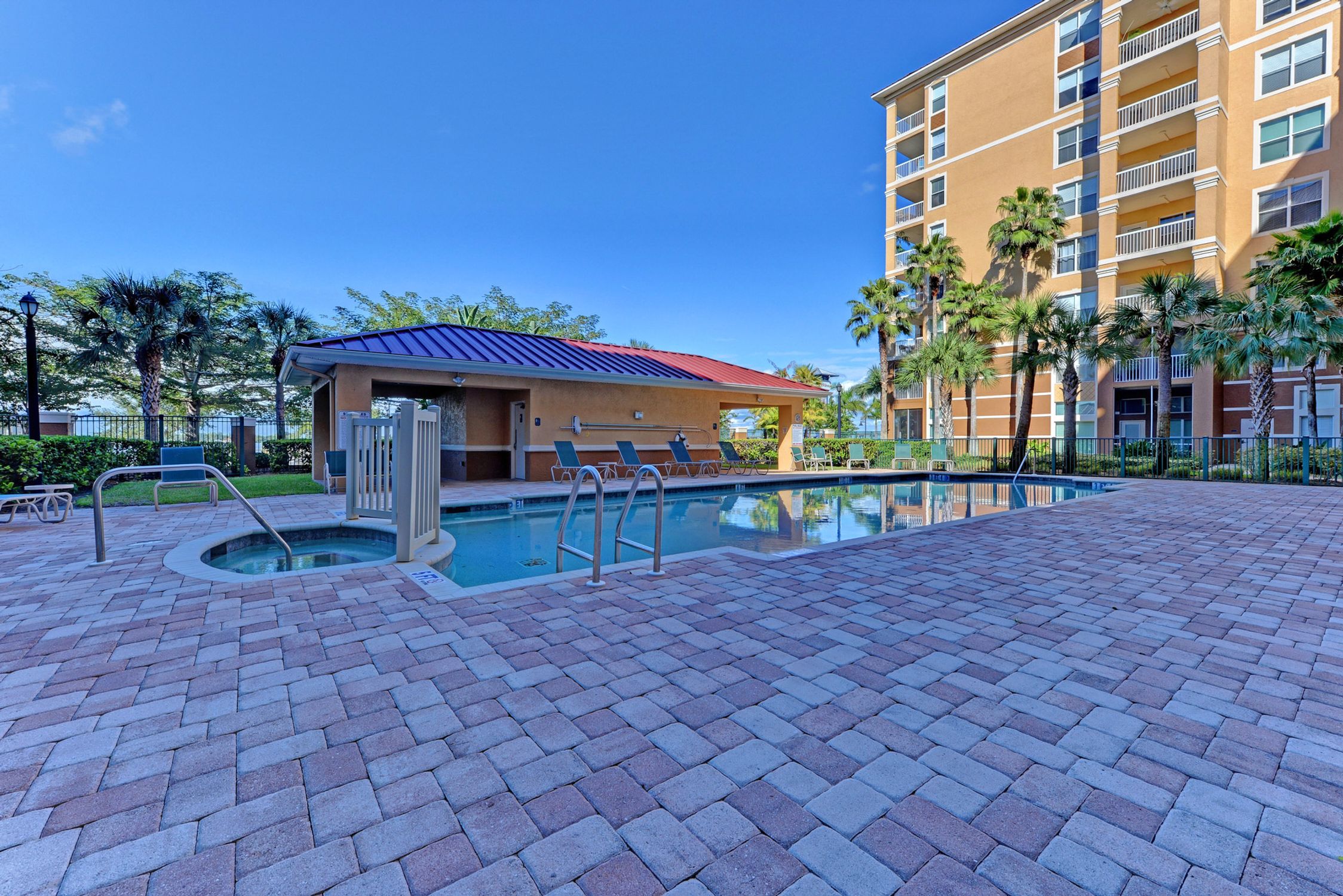 RiverDance Condo Located on the Beautiful River Walk Bradenton, Florida