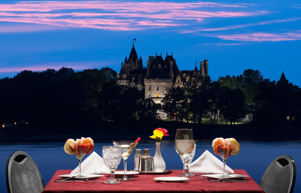 Hotel & Restaurant Alexandria Bay NY1000 Islands Riveredge Resort