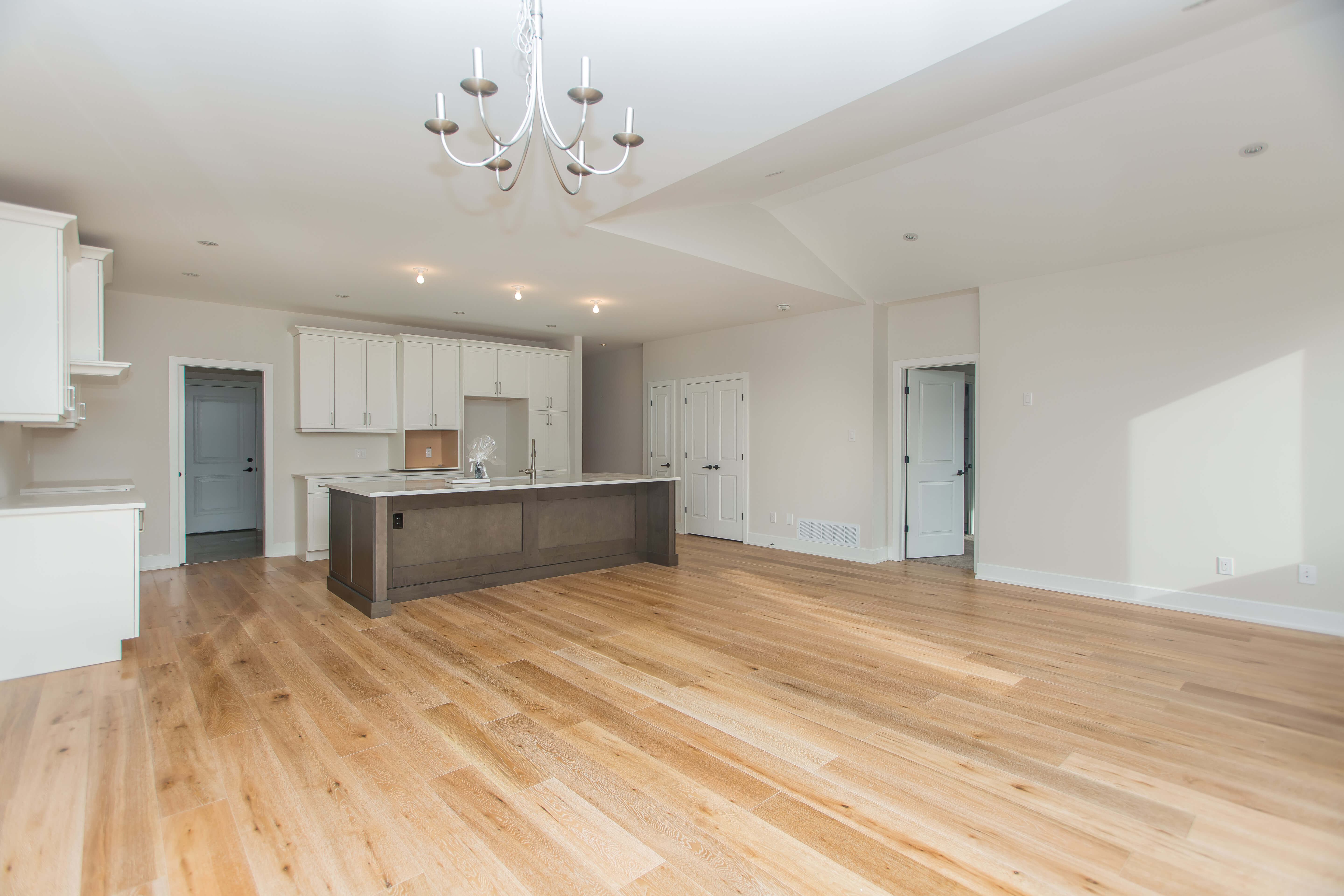 Singlespropertygallery Riverfront Estates