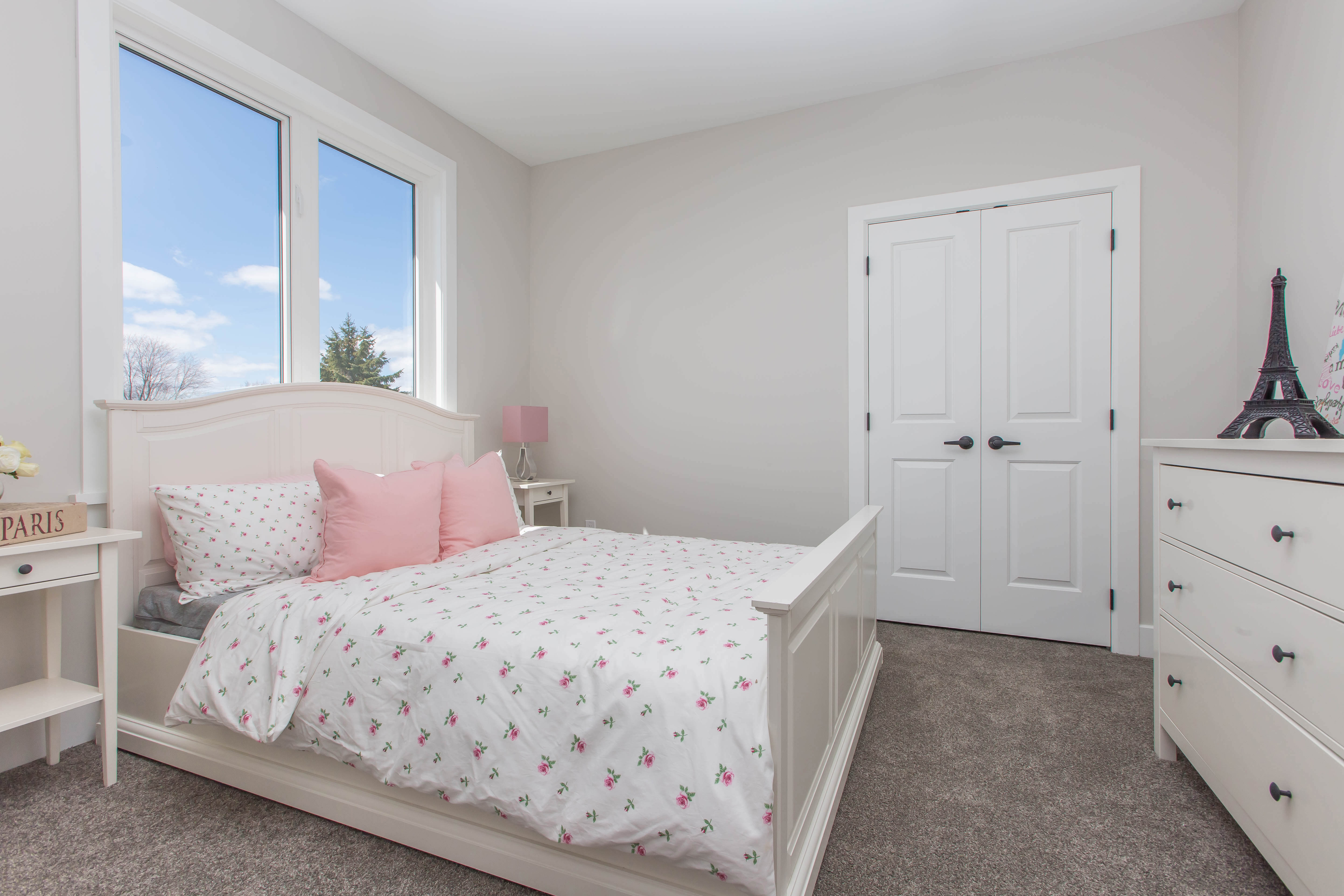 Singlespropertygallery Riverfront Estates