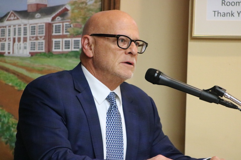 Air cargo logistics hub in Calverton planned by Triple Five affiliate