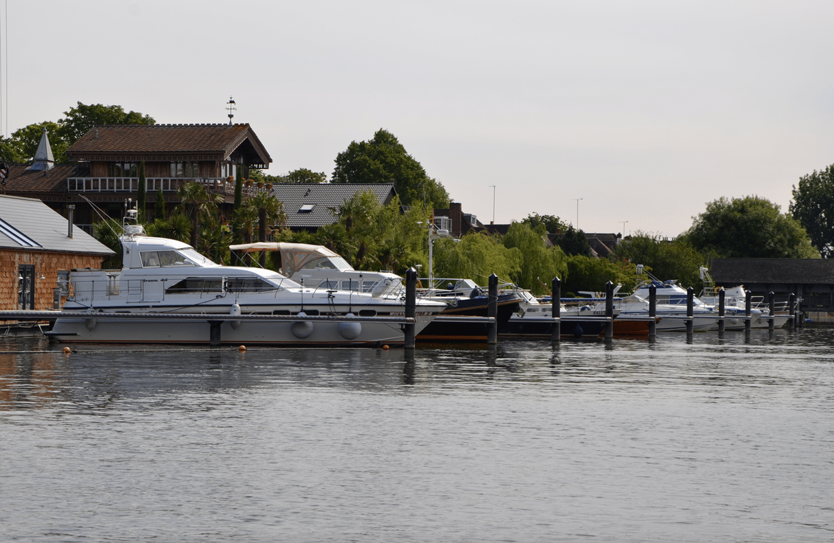 Hampton Estate Agents, TW12