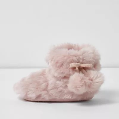 Mini girls pink fluffy bootie slippers Baby Girls Slippers Baby