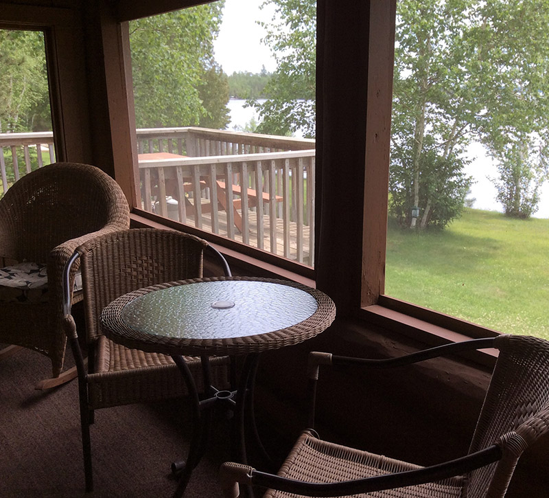 Northern Minnesota CabinsLog CabinRiver Point Resort