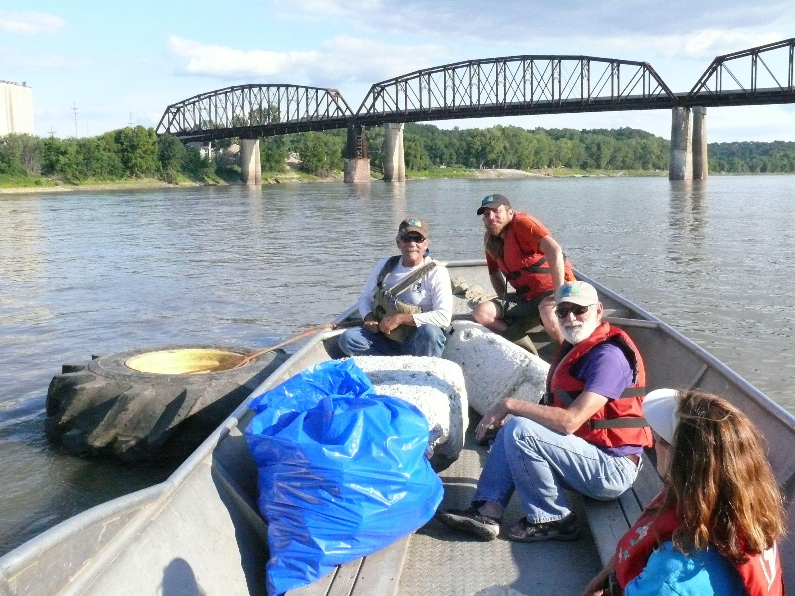Glasgow Missouri River Cleanup 2023 Missouri River Relief