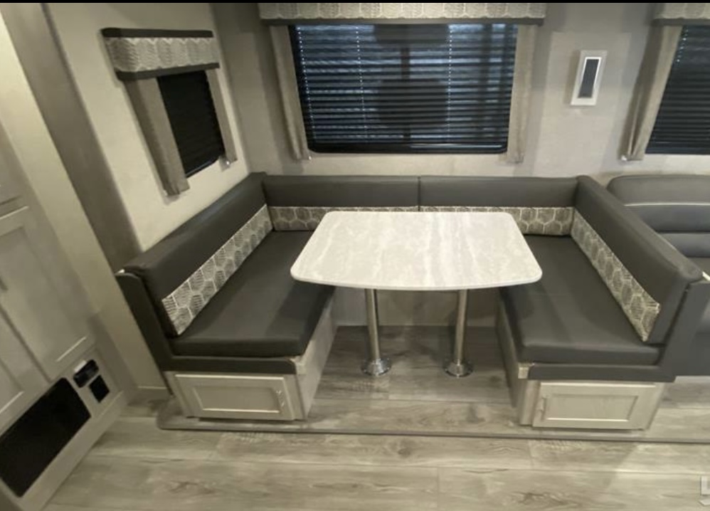 Renter Access Only Section River Road Rental