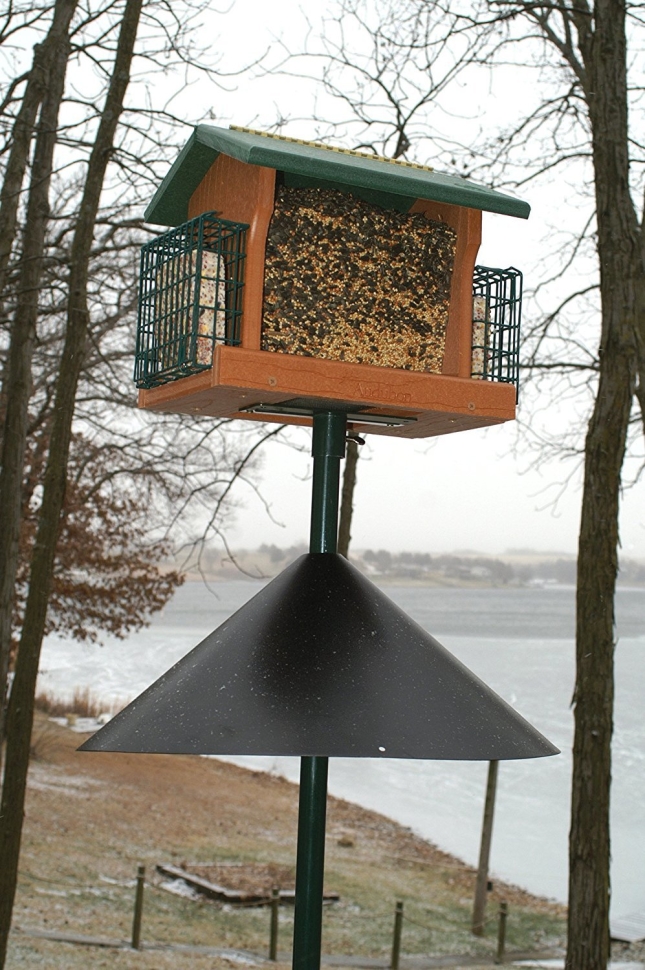 Wild Birds Unlimited Nature Shop