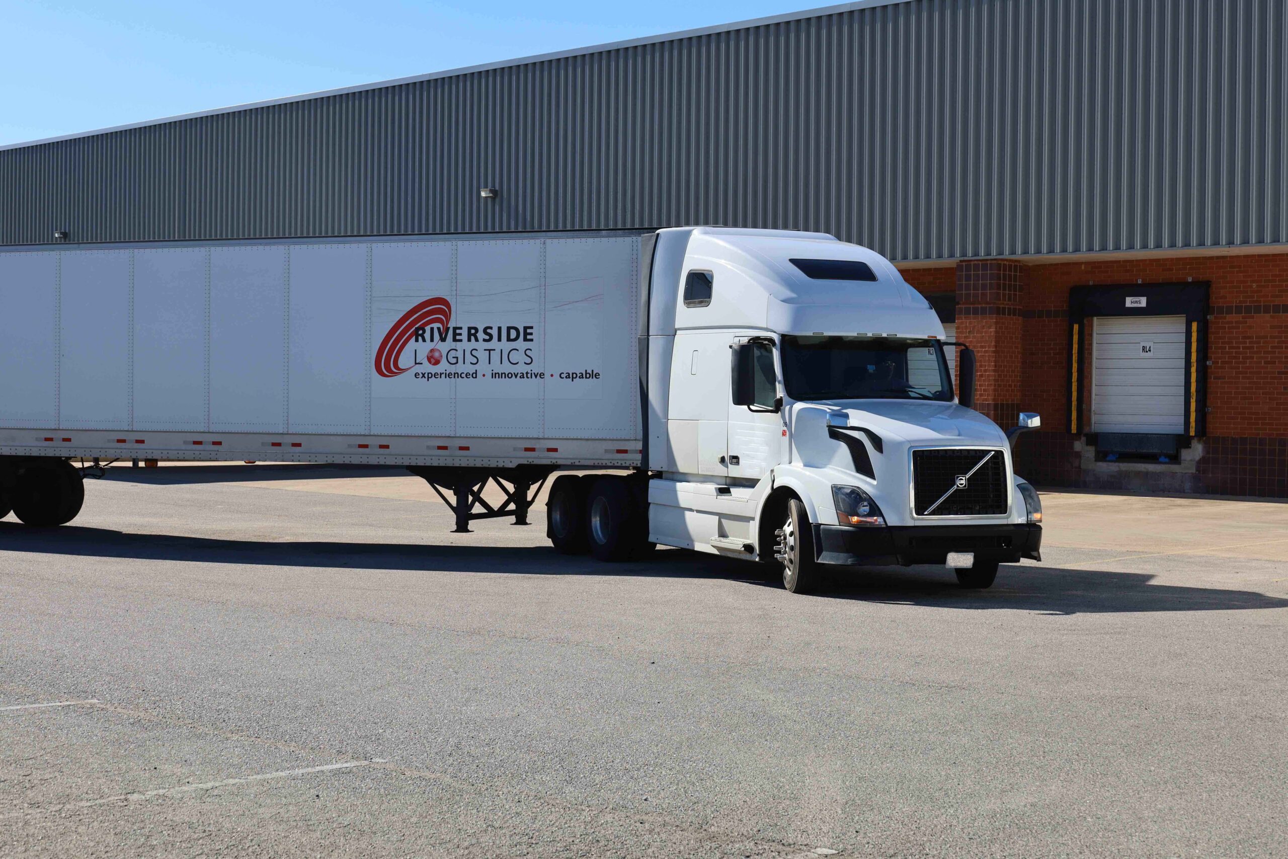 Dedicated Owner Operator Program and Professional Drivers Riverside