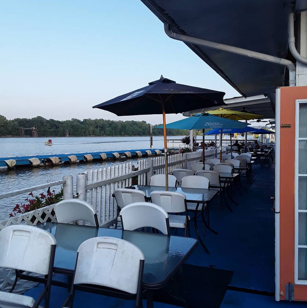 Gallery RIVERSIDE MARINA