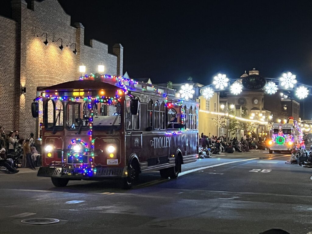 Hundreds Gather In Old Town Temecula For Santa’s Electric Light Parade