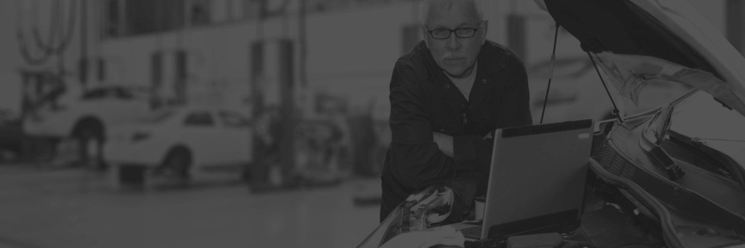 River Street Collision Repair.Auto body shop and paint in Dedham,MA