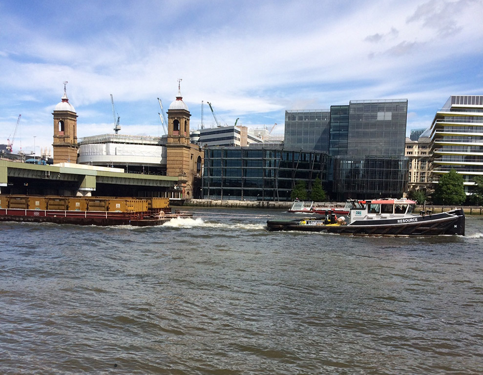 River Thames Moorings Gallery