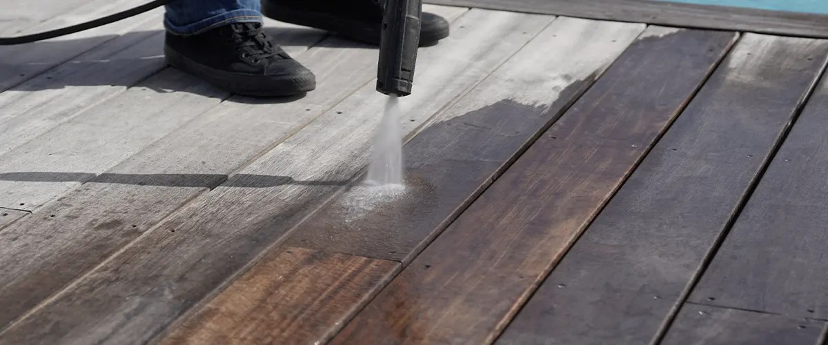 How To Apply Thompson Water Seal On Decks The Best Way to Protect Your