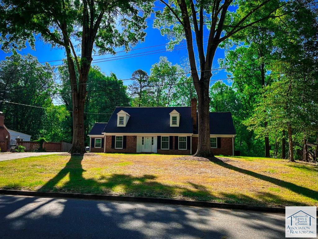 Real Estate Martinsville, VA Rives S. Brown Helping you find a home