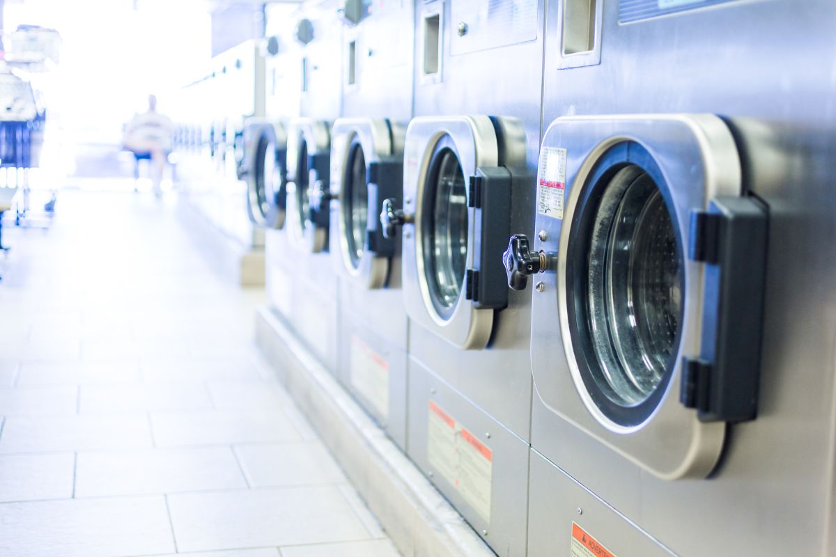 Repair or Replace Your Commercial Laundry Equipment?
