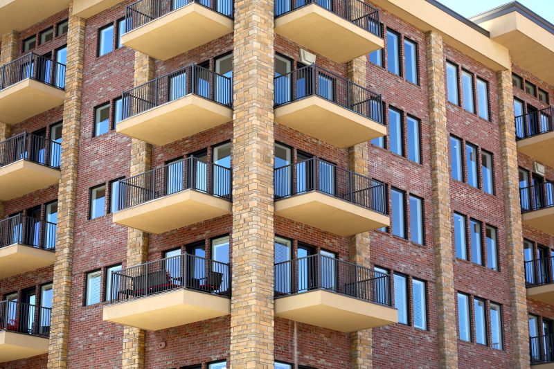 Apartment Building Management 101 for the Involved Owner Apartment Building Management 101 for the Involved Owner