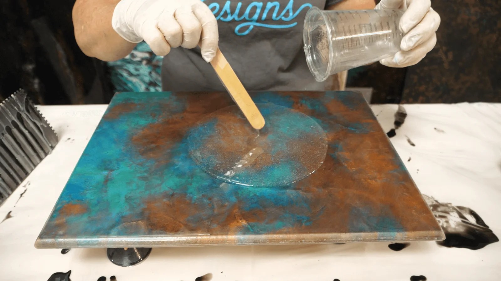 Beginner's Guide To Pouring Epoxy RK3 Designs