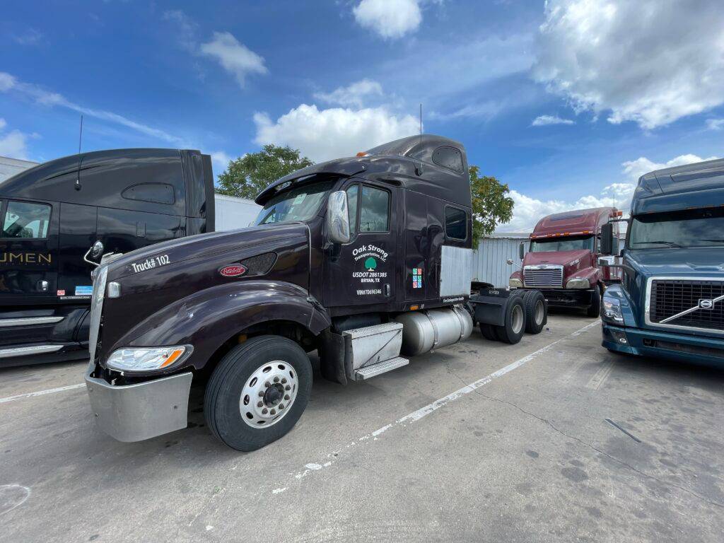 Key Considerations When Buying a Used 26ft Peterbilt Box Truck with Liftgate RK Truck Sales