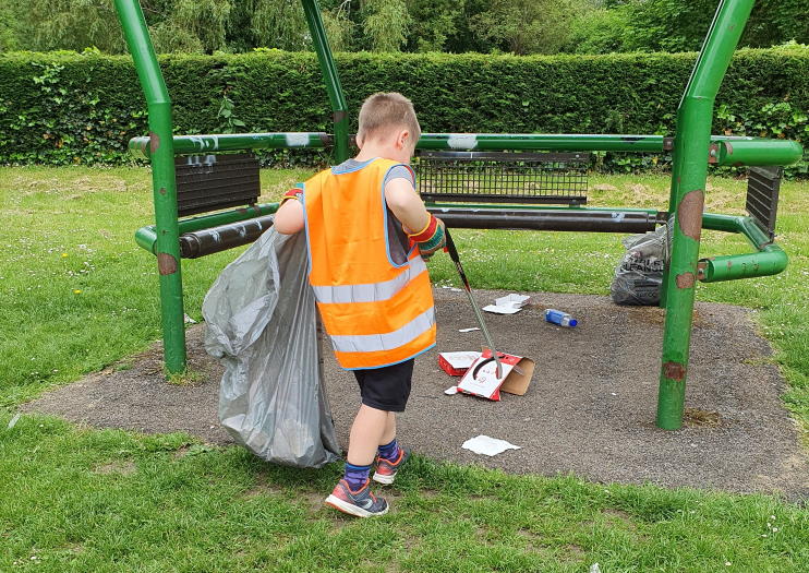 Our Mum and Son Day A Litter Pick in Milton Keynes RLC Words