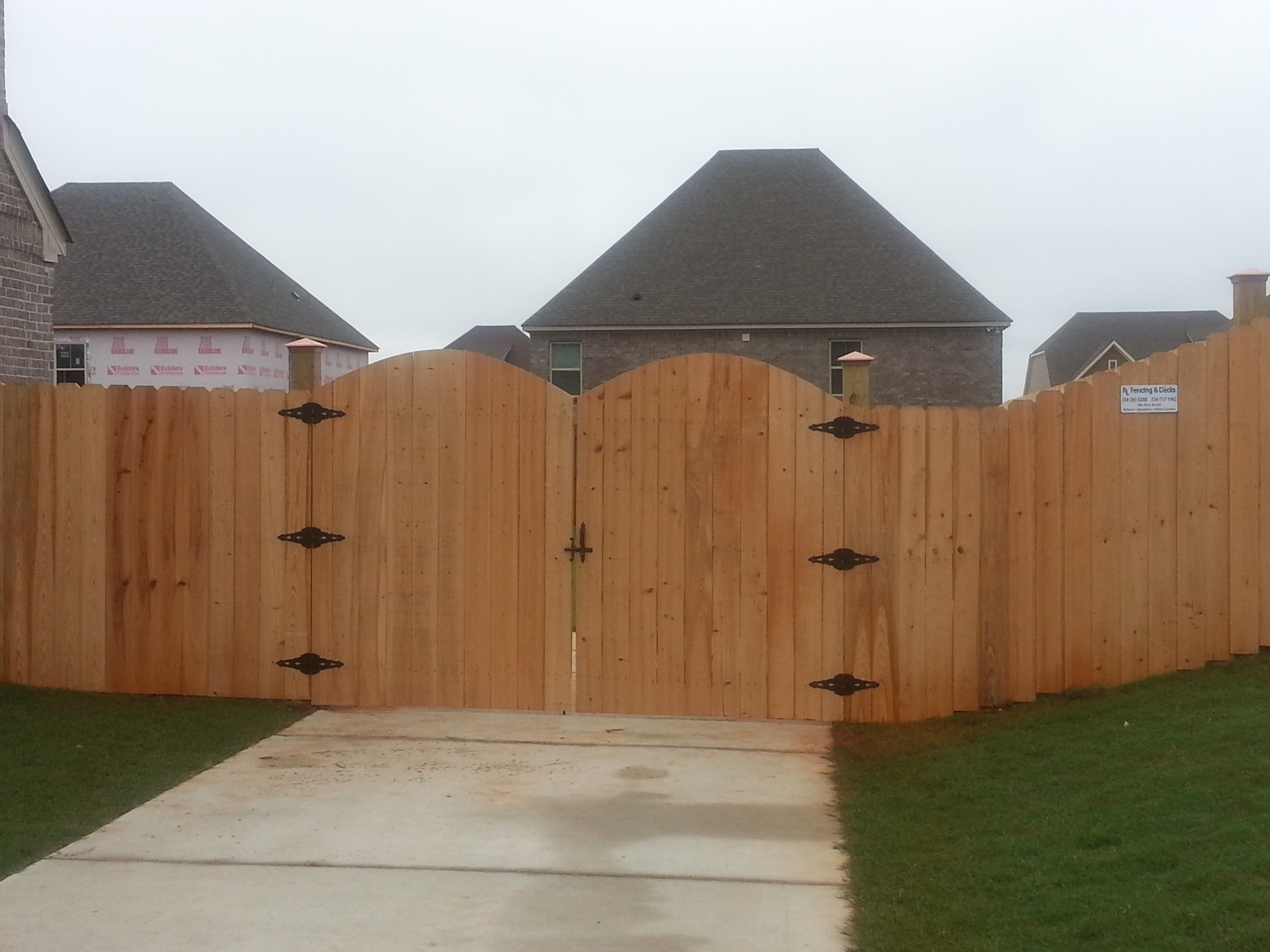 fence RL Fencing & Decks