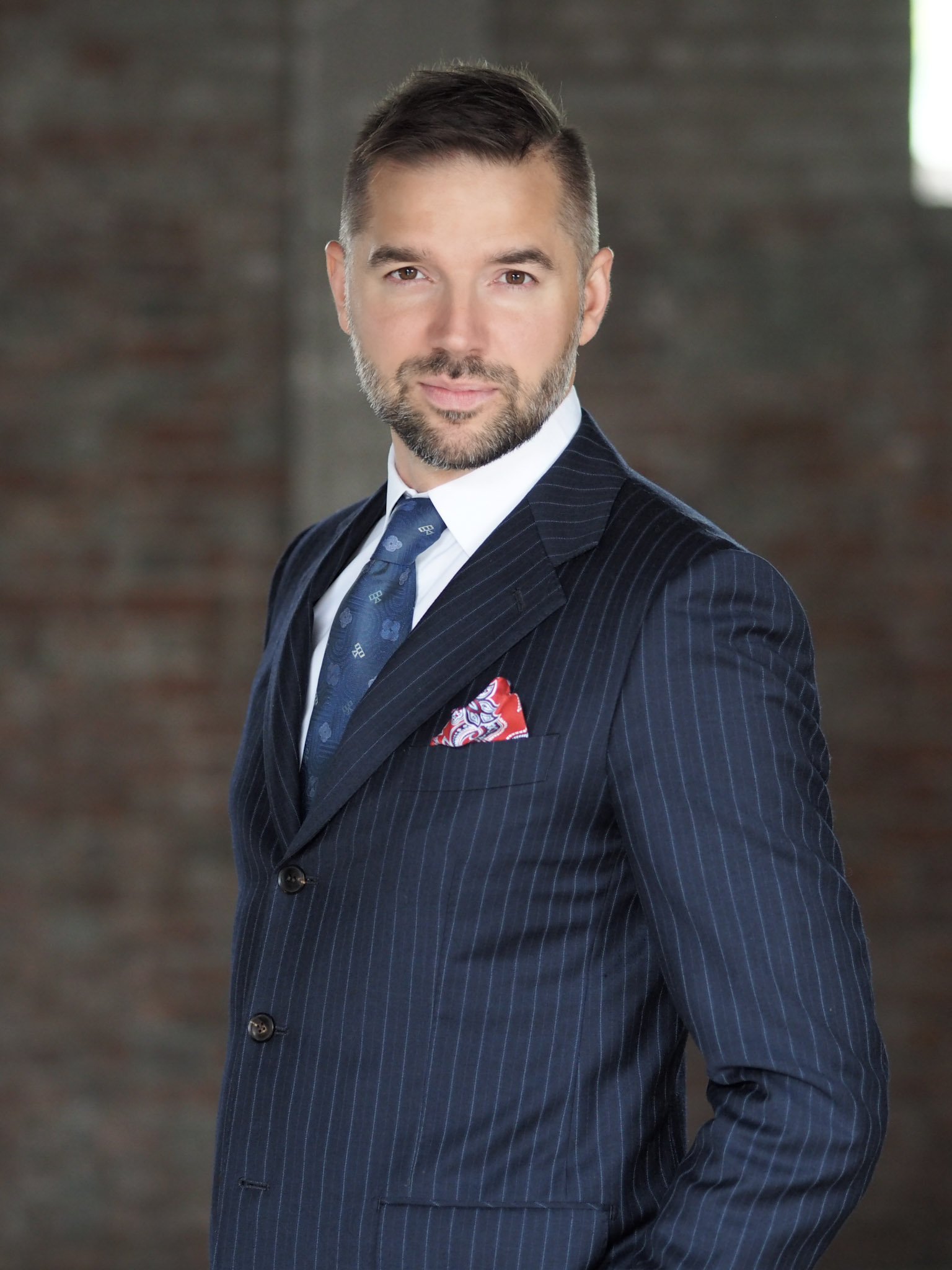 Adrian Blazevic, Real Estate Broker , Royal LePage du Quartier Royal