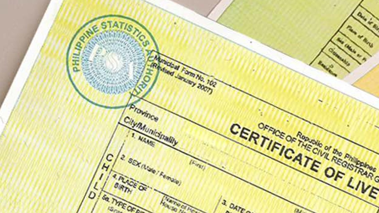PSA, nagpaalala sa mga may mali sa kanilang birth certificate RMN