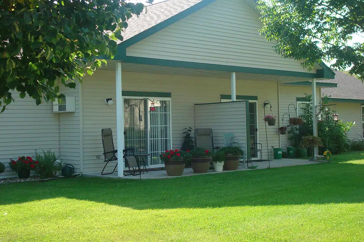 Centre Crossing Courtyard Property Management